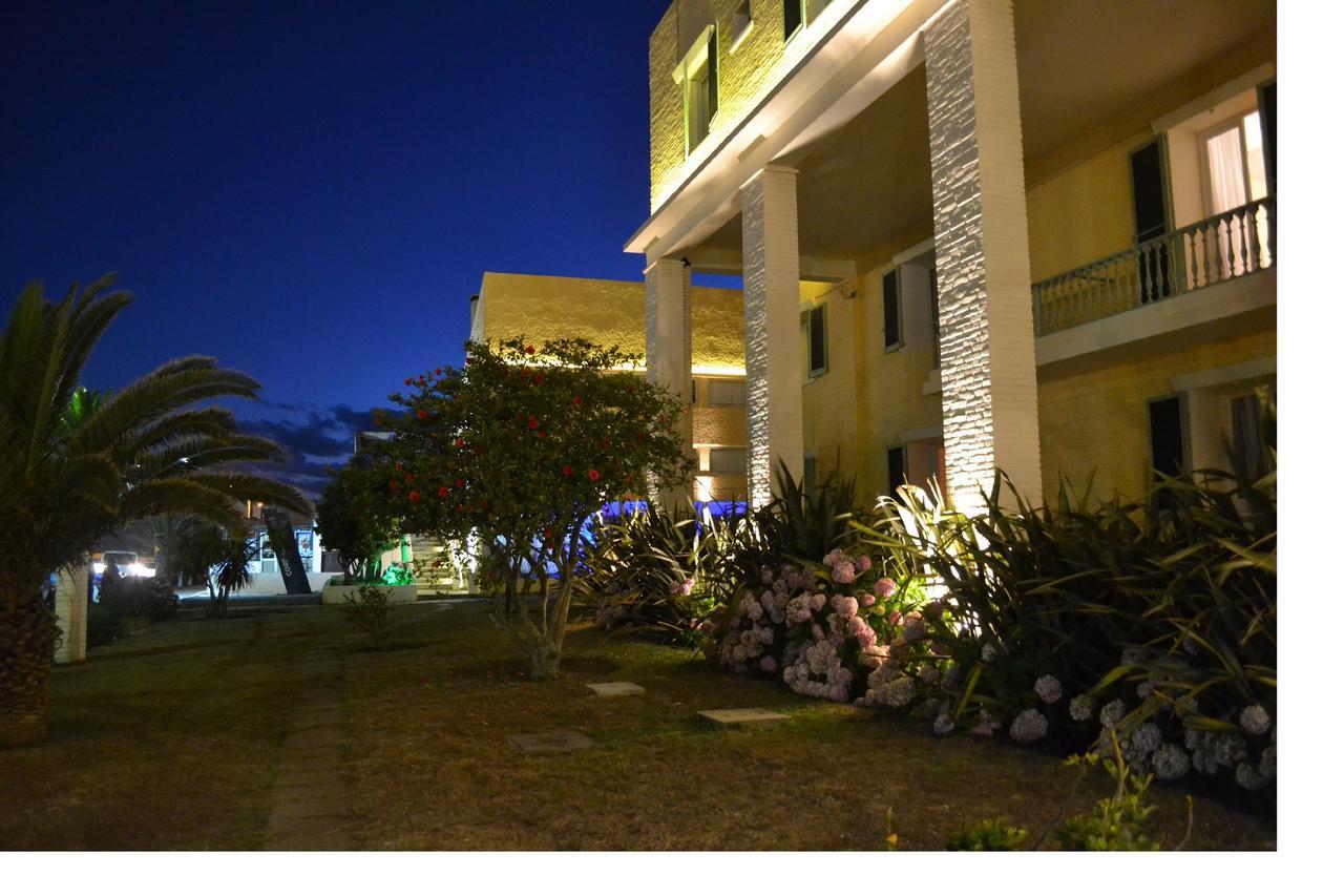 Hotel Cabo Santa Maria La Paloma Habitación foto